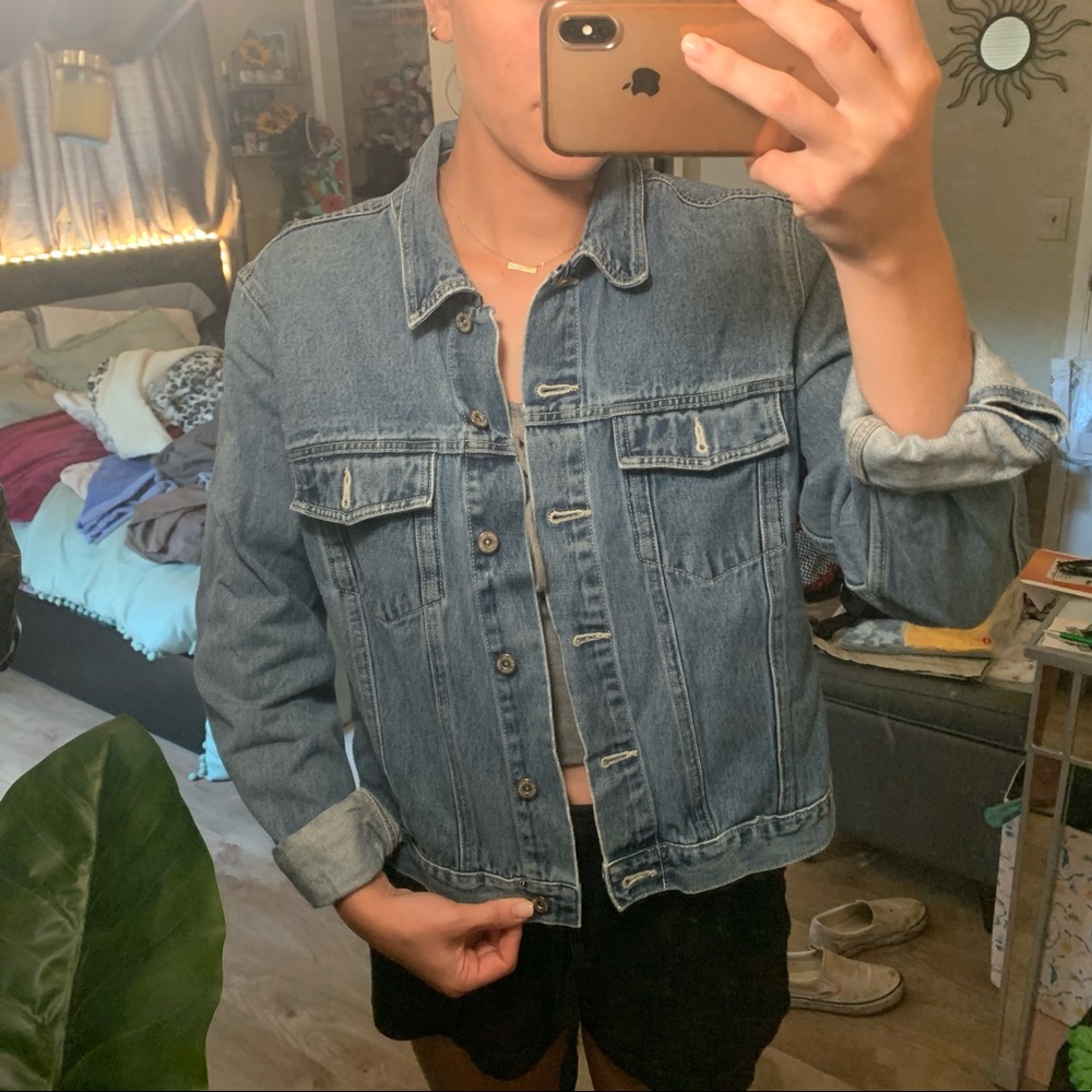 VINTAGE JEAN JACKET